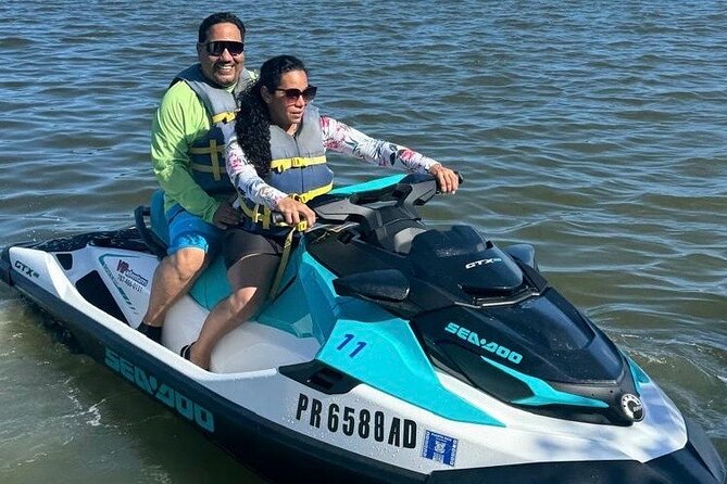 30-Minute Freestyle Jet Ski Adventure in the Bay - Starting at Casa BACARDÍ in Cataño