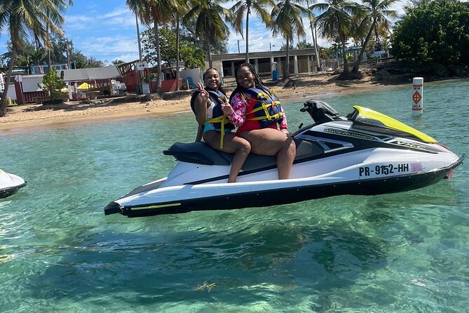 30 Minute Jet Ski Ride along Isla Verde Beach - What the mixed score tells you