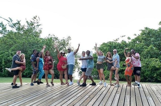Beginner to Advanced Salsa Dance Class in San Juan, PR - Solo Dancers, Couples, and Families