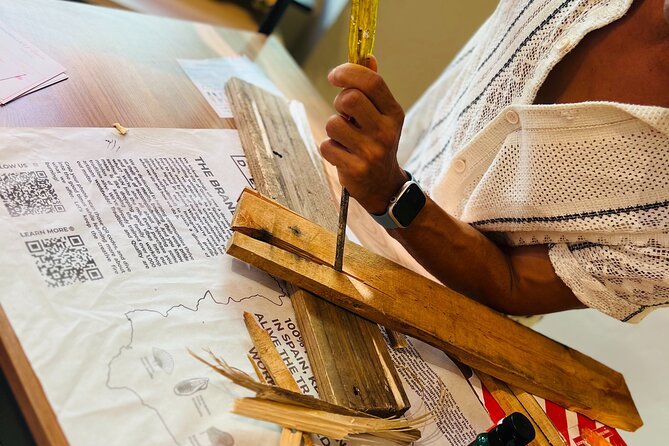 Caribbean Driftwood Making in San Juan - Why the tools and process add value