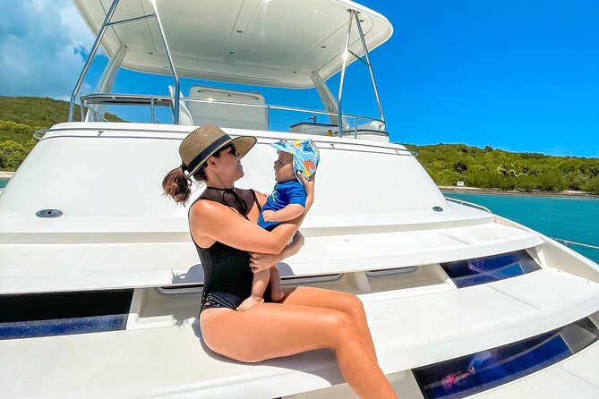 Catamaran Charter Puerto Rico Jenica - Food, drinks, and the value of the six-person package