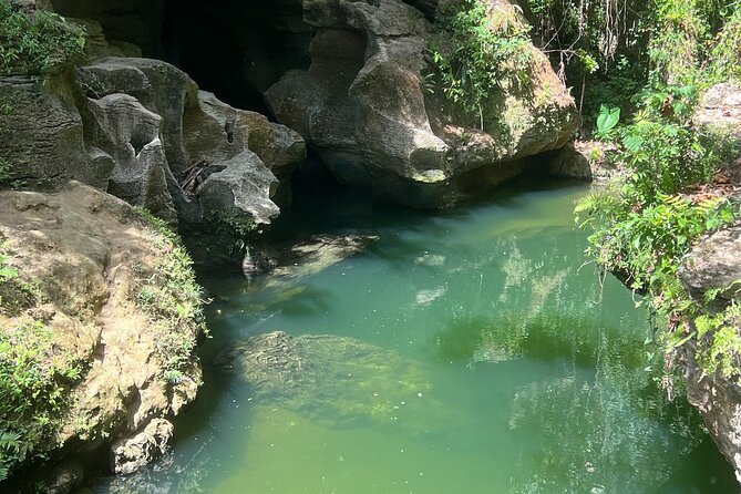 Cave Adventure: Canyon and Hidden Waterfall in Charco Azul - Who should book this adventure
