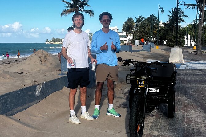 Cruising through San Juan in Style, Sightseeing with a Breeze - Calle Loíza: street food, art, and everyday San Juan