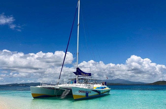 Day Sail without transportation - Four hours around the uninhabited Cayo Icacos