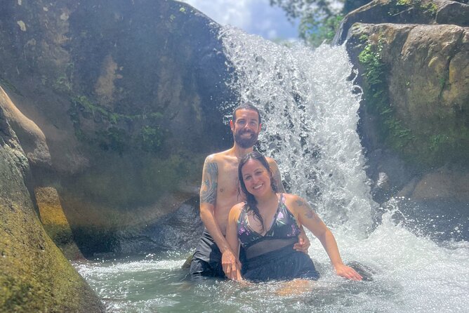 El Yunque Hike, Waterslide & Luquillo Kiosks Food with Transport - Why Las Pailas is the heart of the day