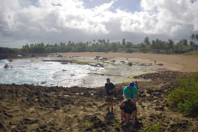 Explore Cueva del Indio + La Poza del Obispo Beach - What the $115 price really covers