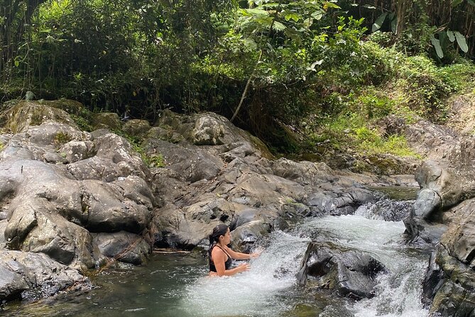 Full-Day Private Tour to Tinajas Waterfalls in El Yunque - A private guide changes the pace