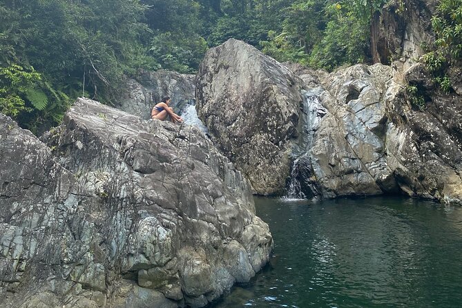 Full-Day Tinajas Hiking to El Yunque Rainforest with Transport - Who should book this experience