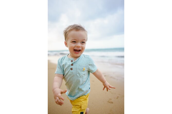Golden Hour Beach Photo Shoot in San Juan - Choosing Favorites and Waiting for Final Edits