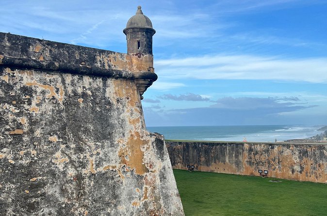 Half-Day: Old San Juan, Calle Cerra,Santurce, La Placita & Loíza - Piñones and the food of Loíza