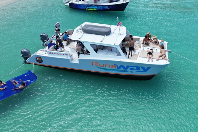 Icacos Double Dip Power Catamaran Snorkel & Beach Tour - Sailing from Fajardo toward Cayo Icacos