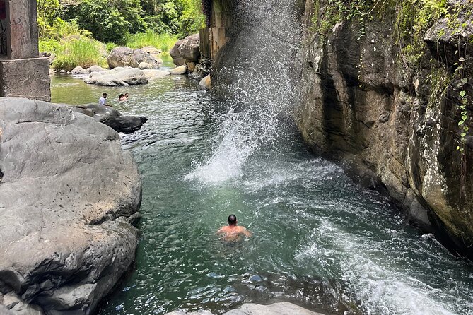Incredible Hike & Cliff Jumping in the Heart of Puerto Rico - Who should book this experience