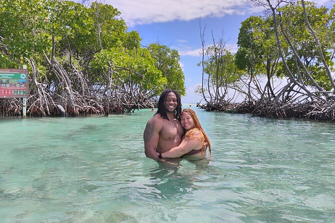 La Parguera Boat Charter with Captain: Kayak & Snorkel - Why this La Parguera boat trip works