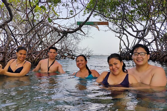 La Parguera Boat Charter with Captain: Kayak & Snorkel - Kayaking, snorkeling, and floating at your pace