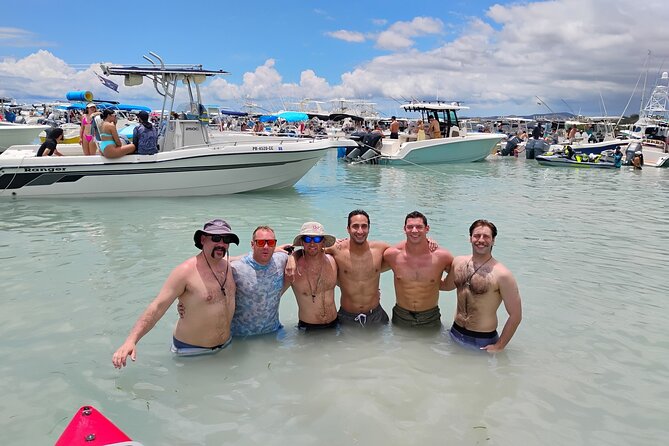 La Parguera Boat Charter with Captain: Kayak & Snorkel - Cayo Caracoles and Rabo de la Gata