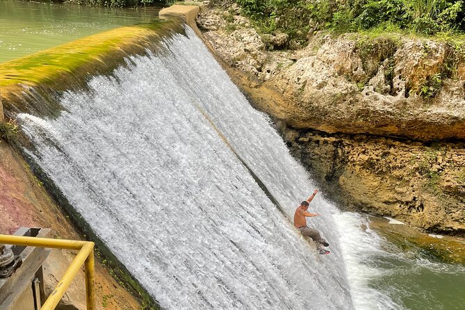 Largest Natural Waterslide, River Hike and Beach Tour in Arecibo - What the $160 price really covers