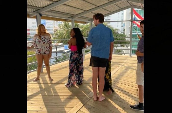 Learn Salsa in San Juan - Vivid beginner lesson - Meeting point, timing, and small details that matter