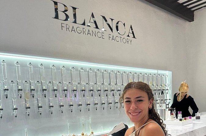 Make Your Own Perfume Guided Workshop | Old San Juan - How the guides shape the experience