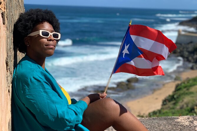 Old San Juan Tour in Spanish - San José and a cemetery by the sea