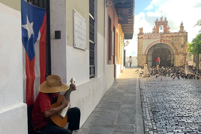 Old San Juan Walking Tour with a Local Certified Guide - Starting at Plaza Colon on Calle de San Francisco