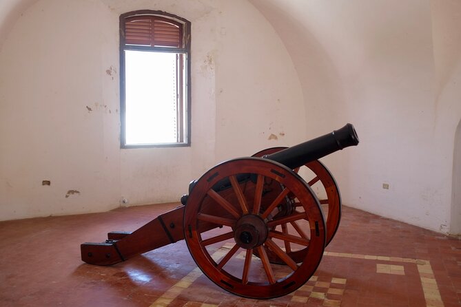 Old San Juan Walks; 2 Castles, El Morro and San Cristobal - Spending an hour at Castillo San Felipe del Morro