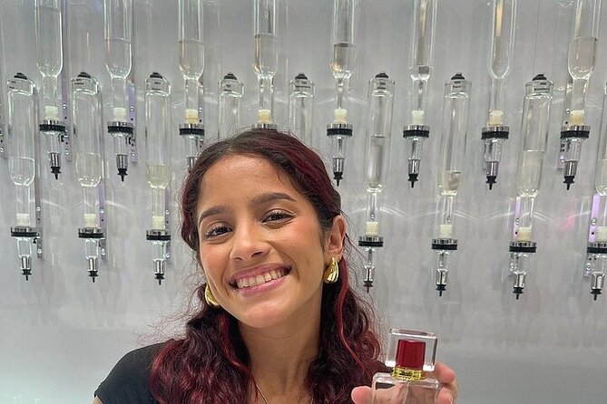 Perfume Making a Guided Workshop - What the 30-minute workshop feels like