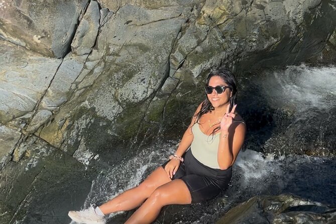 Private El Yunque Tour to Waterslide and Waterfalls - Snacks that make a difference