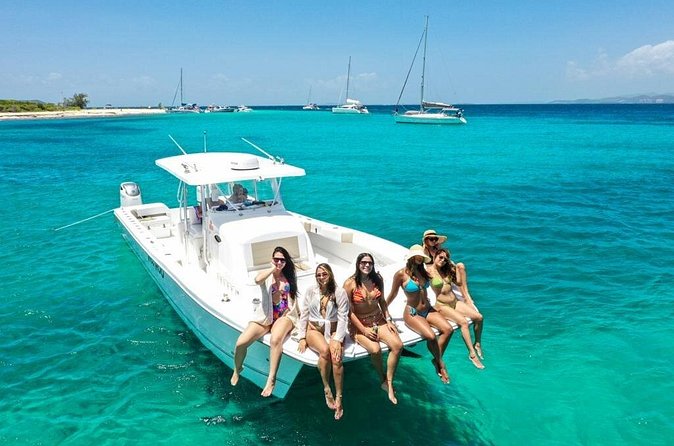 Private Snorkel and Cruise Experience in Ceiba - Snorkeling gear, drinks, and the lunch question