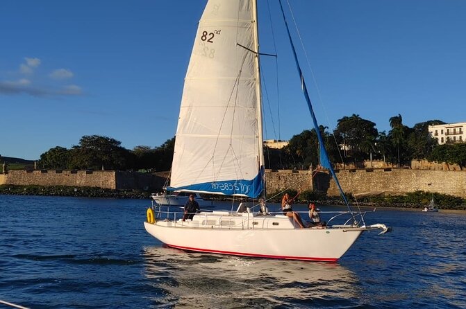 Private Sunset Sail - Sailing toward Castillo San Felipe del Morro