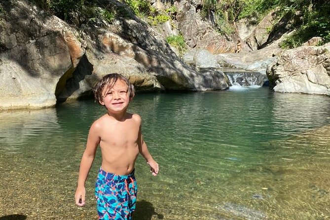 Private Wellness Tour of Puerto Rico Waterfalls and Hot Springs - What the private vehicle adds