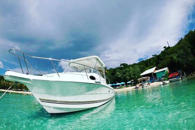 Public or Private Boat Trip to Icacos & Palomino - Food, rum drinks, and what is actually included