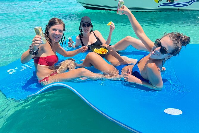 Public or Private Boat Trip to Icacos & Palomino - Price and value for a group of six