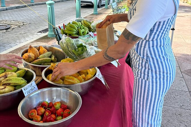 Puerto Rican Gastronomy Cooking Class - Lunch, a welcome cocktail, and dessert