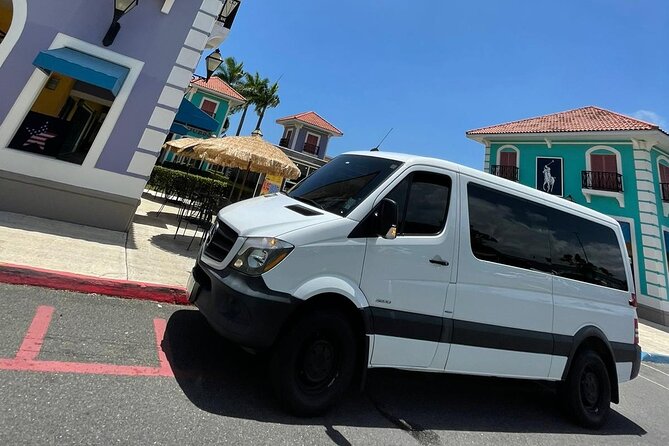 Puerto Rico Island Wide Transfer, Mercedes ECO Van, Select Zone - What the service is like on the road