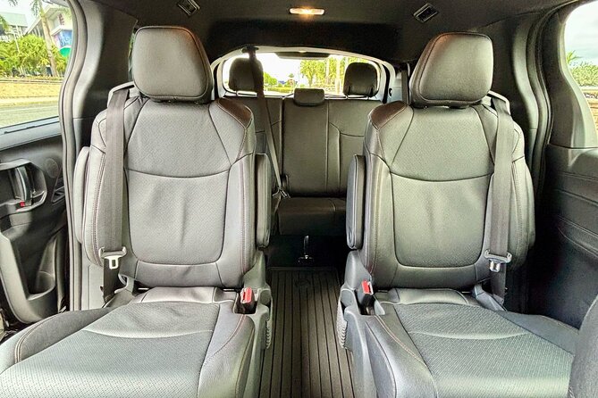 Puerto Rico Island Wide Transfers, Sienna Limited Luxury Minivan. - What the Toyota Sienna offers on a longer ride