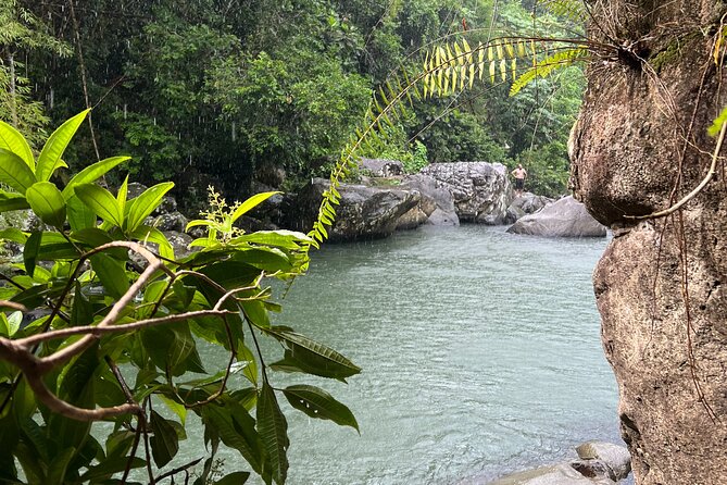 Rainforest Adventure All inclusive Food and Fotos - From rainforest rocks to Balneario La Monserrate