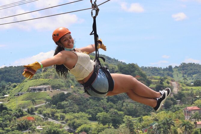 Rainforest Zipline in Foothills of the National Rainforest - The middle of the course adds height and views