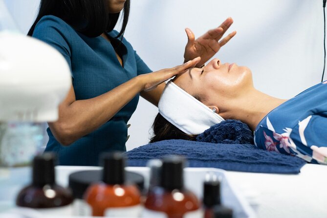 Rejuvenating Facial in Local Spa Room - Organic products and skin comfort