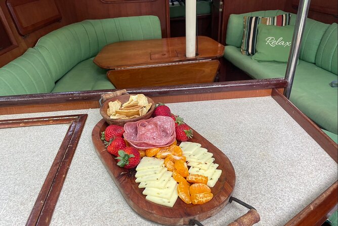 San Juan Bay Private Tour with Drinks and Tapas: 4+ people - Captains Who Add More Than Directions