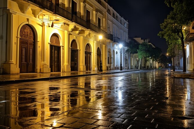 San Juan Ghost Tour: Shrieks in the Sugarcane - Plaza de San José, the final gathering place