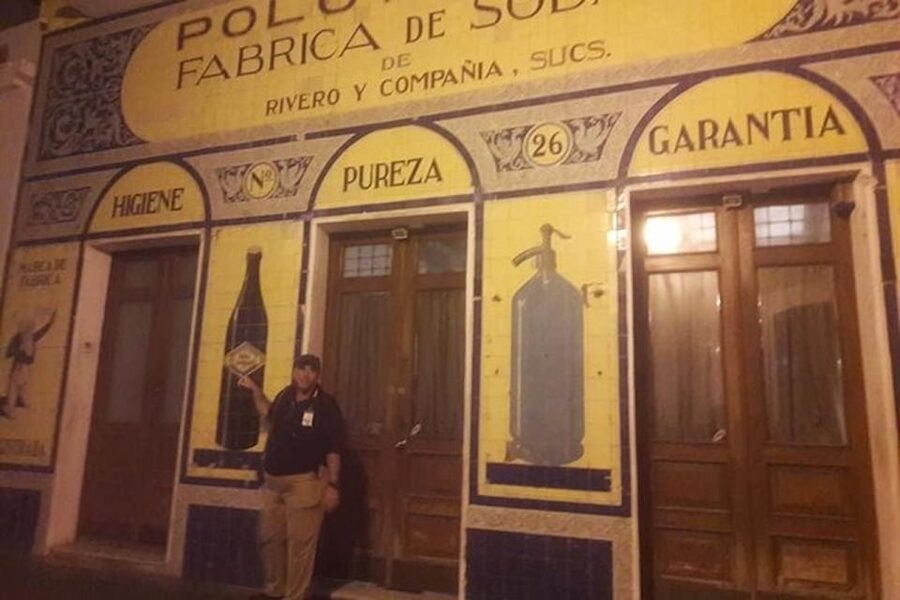 San Juan: Ghosts and Spooky History Walking Tour - Raíces Fountain and the Chapel of Christ