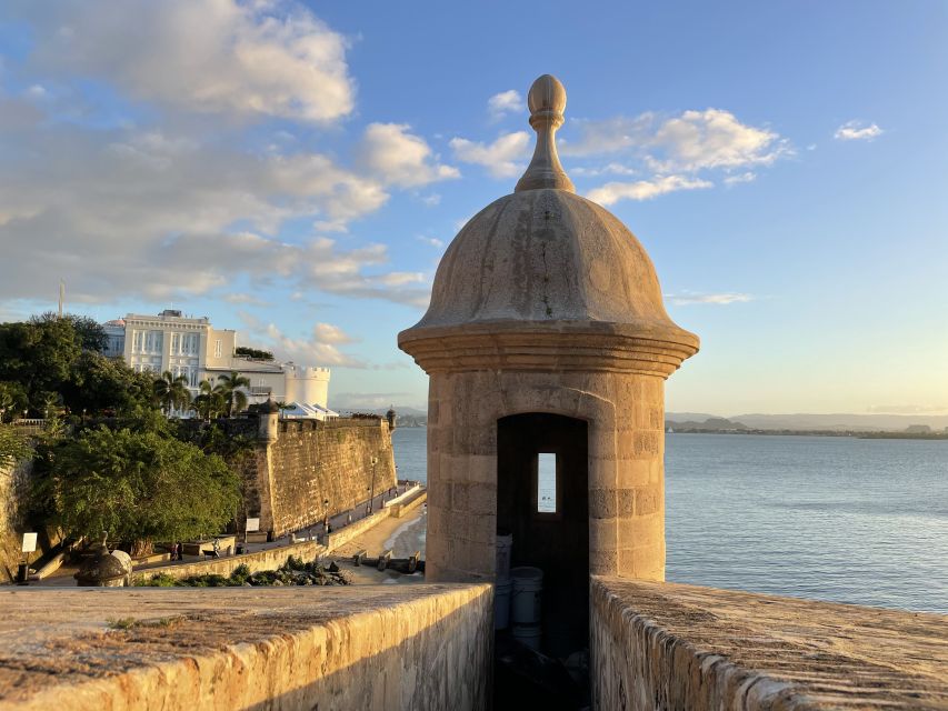 San Juan: Old Town Sunset Walking Tour - Key points at a glance