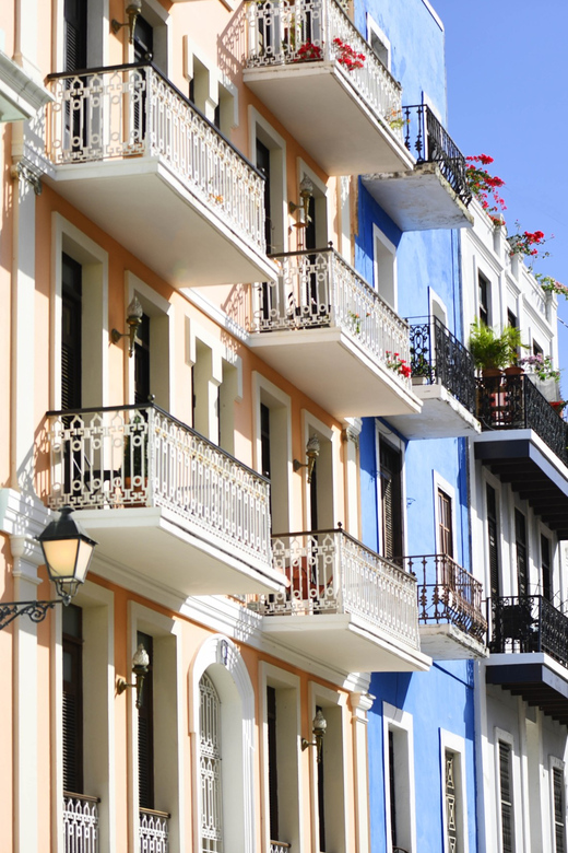 San Juan: Walking Tour with Expert Guide - The Heat, Hills, and Cobblestones