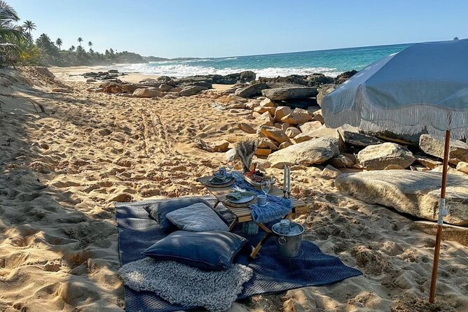 Tailor Made Luxury Picnic with Breathtaking Views - A sunset picnic instead of another restaurant dinner