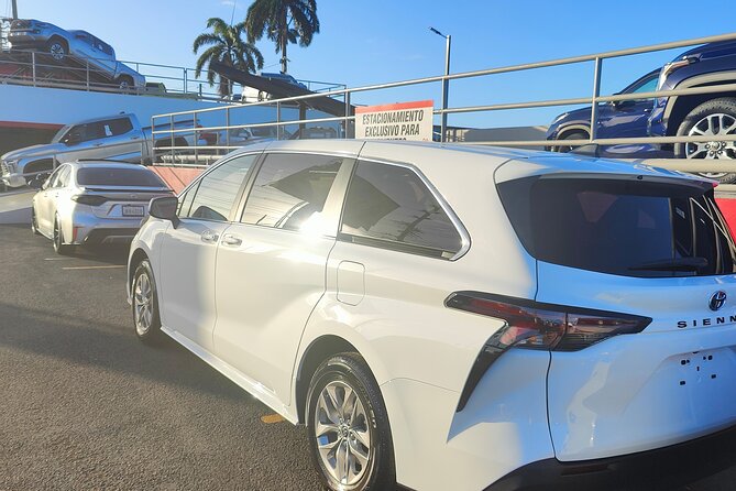 Taxi Service from Ceiba Ferry Terminal and Airport to San Juan - Arriving at San Juan or Luis Muñoz Marín Airport