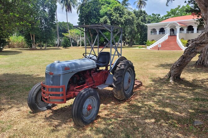 The Barrilito Rum Factory Experience Transportation Included - The souvenir shop and buying a bottle