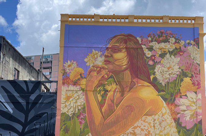 Visit Local Bars at Art District in San Juan - First bar: music, local beer, and Santurce atmosphere