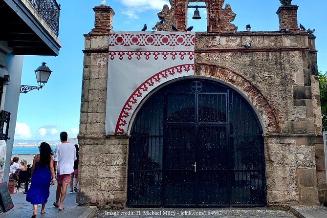 Welcome to San Juan's Old Town: Private Half-Day Walking Tour - Coffee, snacks, and the extra cost to plan for