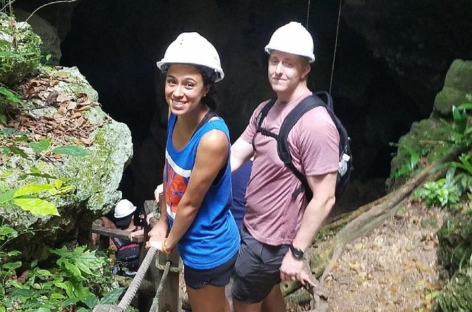 Window Cave and Indian Cave private tour with an archaeologist as guide - From San Juan to Cueva Ventana