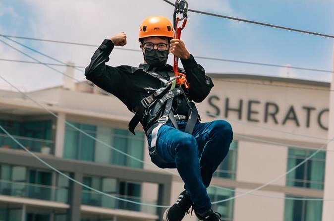 Zipline Sky Bull in Urban Environment in Toroverde urban park San Juan - Who can participate